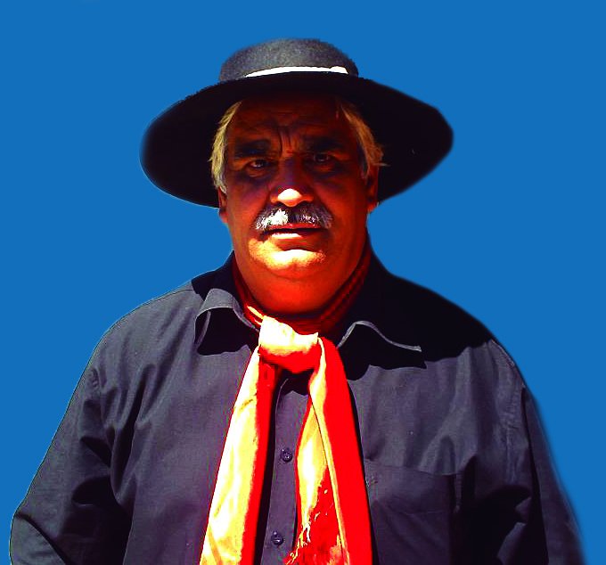 JOAO ALBERTO QUARESEMIN DE OLIVEIRA